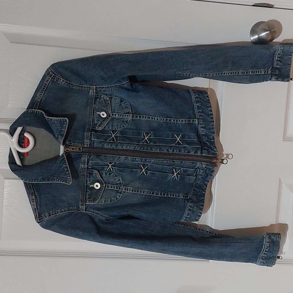 Cropped demin jacket